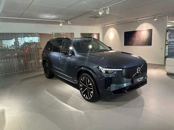 Volvo XC90 5 of 5
