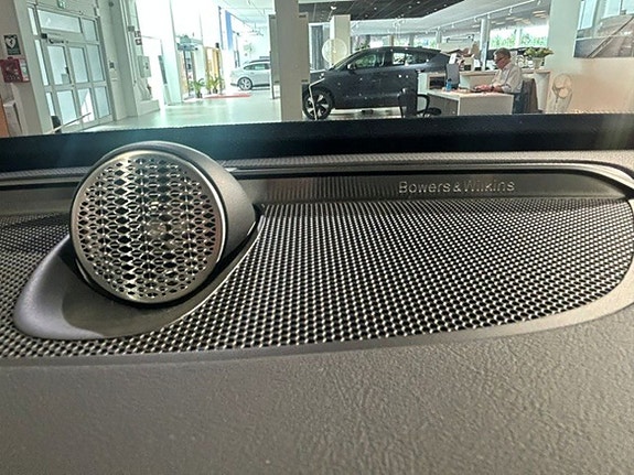 Volvo XC90 10 of 10