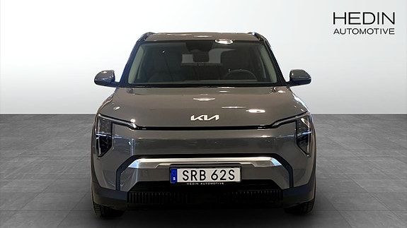 Kia EV3 8 of 10