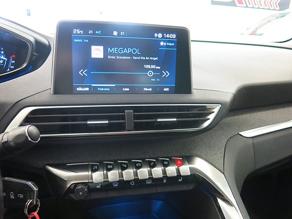 Peugeot 3008 26 of 28