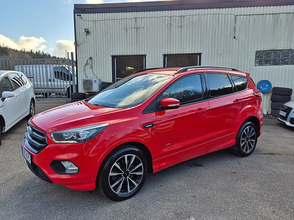 Ford Kuga 5 of 5