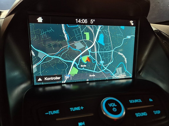 Ford Kuga 20 of 27