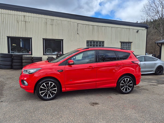 Ford Kuga 11 of 27