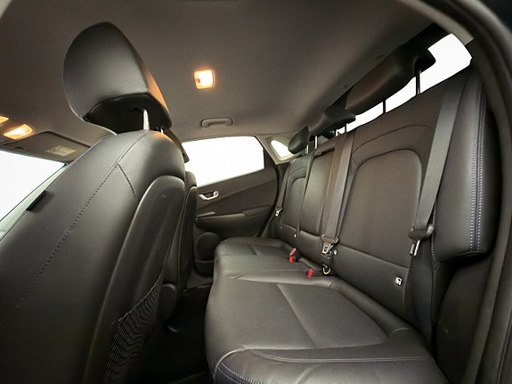 Hyundai Kona 29 of 30