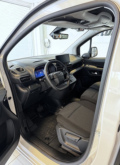 Opel Combo 13 of 15