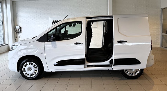 Opel Combo 9 of 15