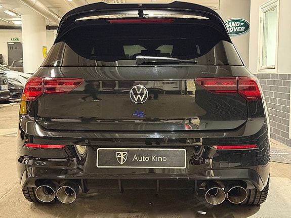Volkswagen Golf VIII 5 of 12