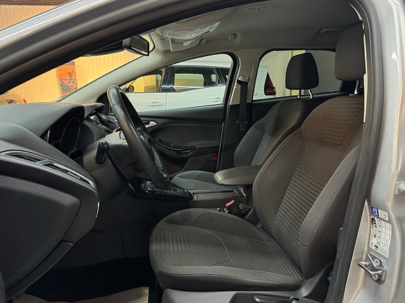 Ford Focus 15 of 16