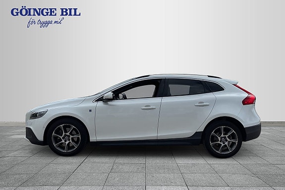 Volvo V40 Cross Country 6 of 19