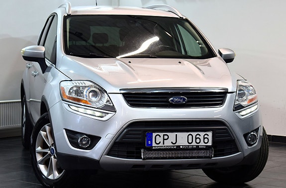 Ford Kuga 2 of 5