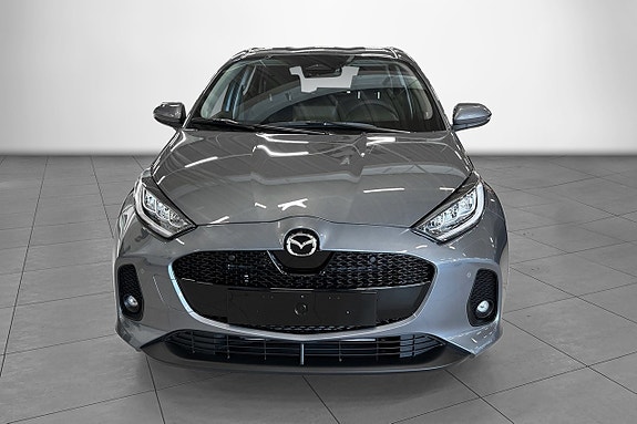 Mazda 2 2 of 9