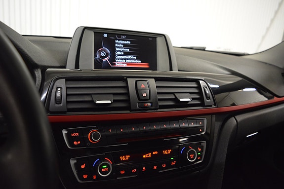 BMW 420d 13 of 16