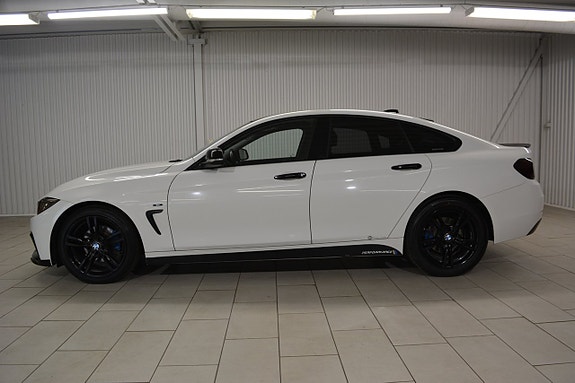 BMW 420d 3 of 5