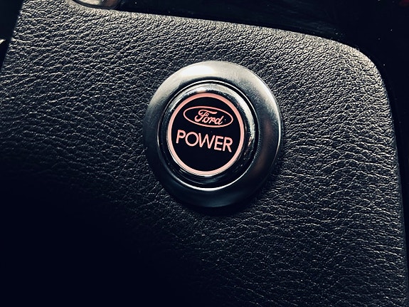 Ford S-MAX 23 of 26
