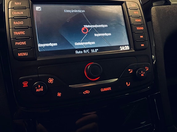Ford S-MAX 18 of 26