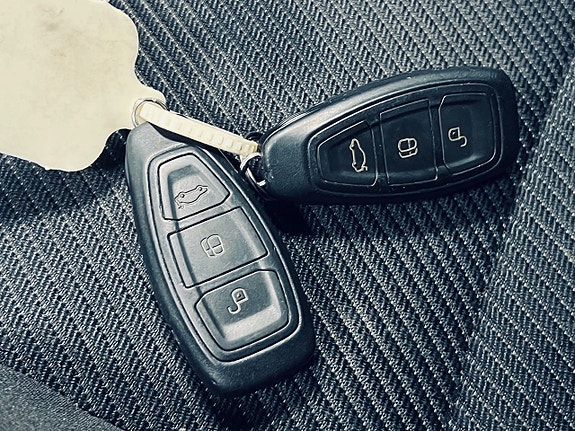 Ford S-MAX 24 of 26