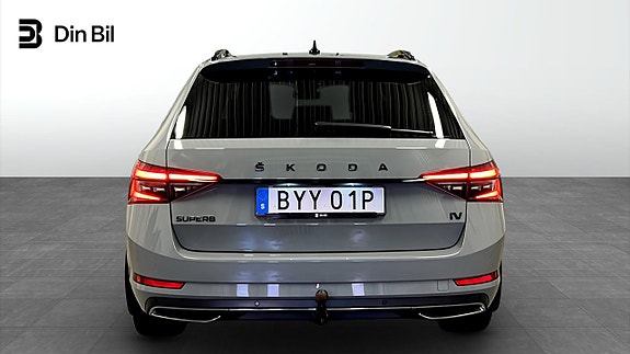 Skoda Superb 5 of 5