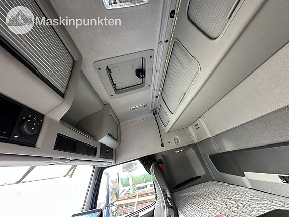 Volvo fh500 tankbil 18 of 27