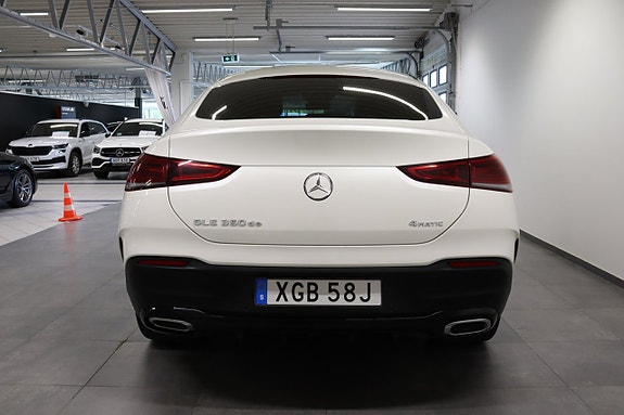 Mercedes-Benz GLE350 de 5 of 5