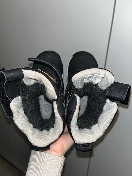 Product image 15 of 18