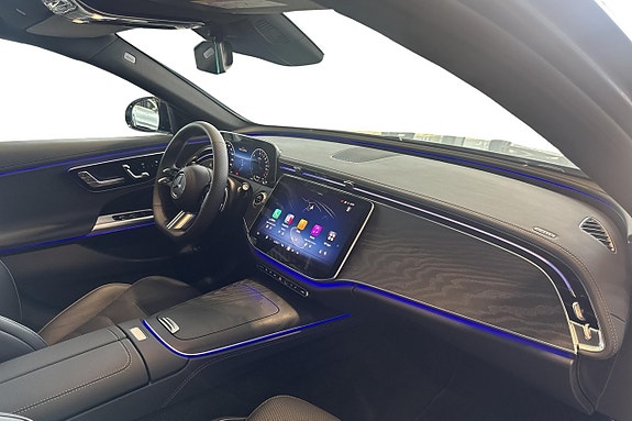 Mercedes-Benz E400 e 9 of 13