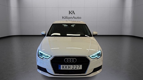Audi A3 4 of 30