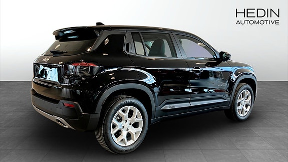 Jeep Avenger 2 of 9