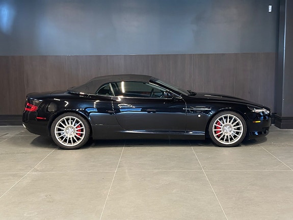 Aston Martin DB9 5 of 5