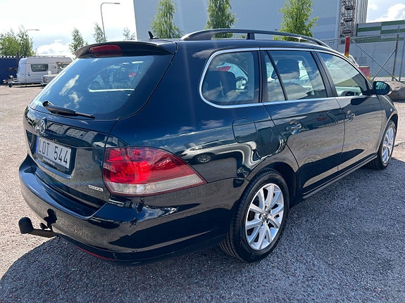 Volkswagen Golf VI 14 of 17