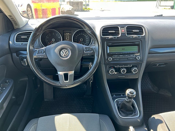 Volkswagen Golf VI 6 of 17