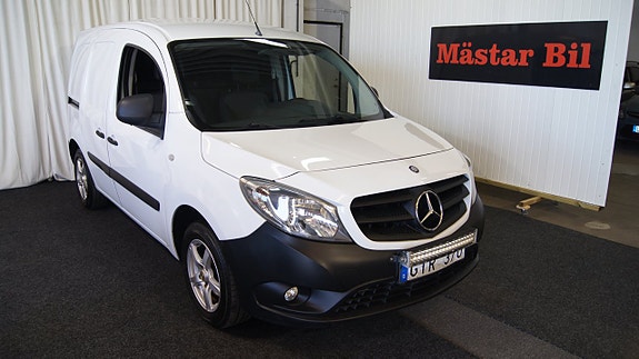Mercedes-Benz Citan 109