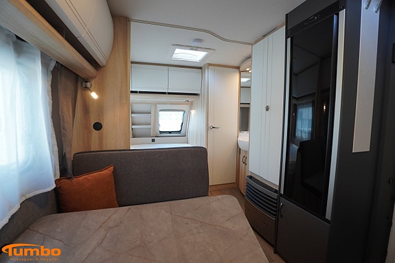Hobby 400 SFe De Luxe 3 of 16