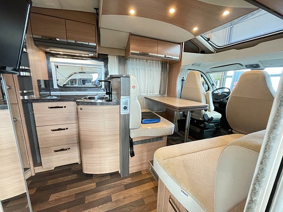 Knaus 650 Sky Wave /ALDE/Taksäng/Solcell/Cykelställ/Markis/150hk 5 of 21