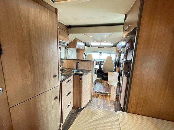 Knaus 650 Sky Wave /ALDE/Taksäng/Solcell/Cykelställ/Markis/150hk 15 of 21