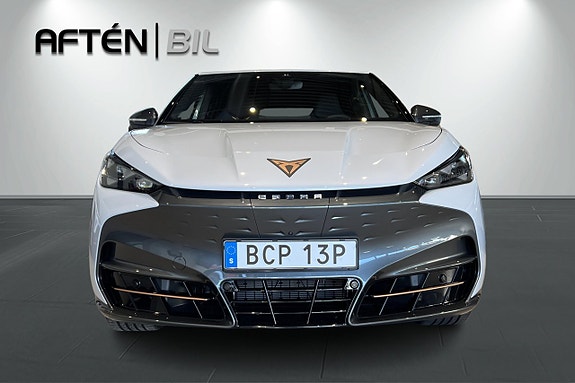 Cupra Tavascan 3 of 30