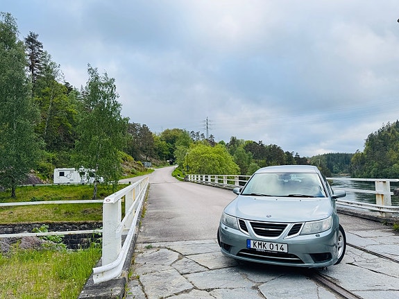 Saab 9-3 2 of 5