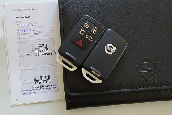 Volvo V40 21 of 25