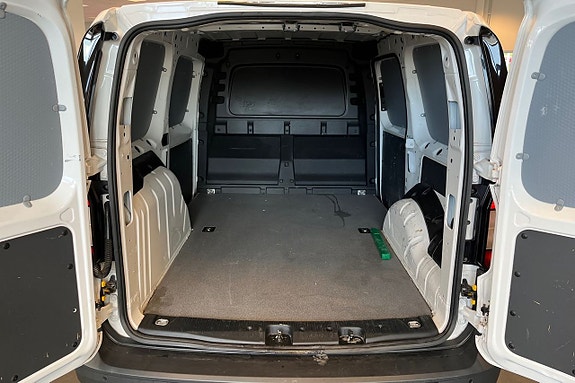 Volkswagen Caddy 23 of 27
