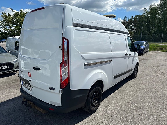 Ford Transit Custom 4 of 5