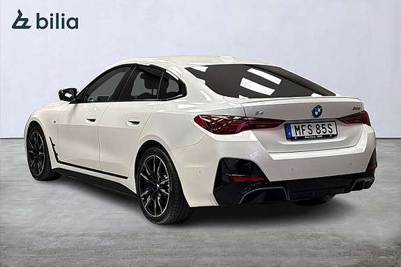 BMW i4 4 of 14