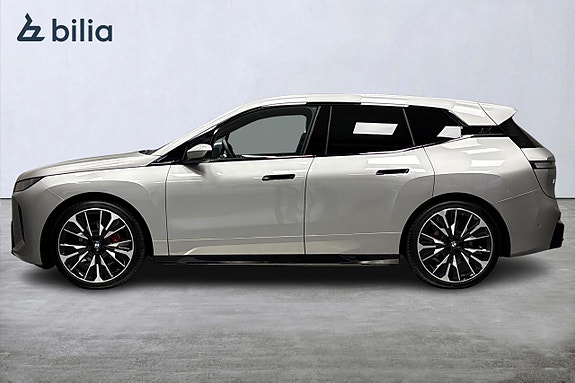 BMW iX 4 of 14