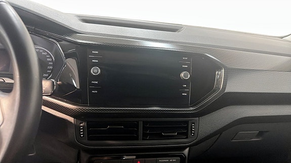 Volkswagen T-Cross 9 of 17