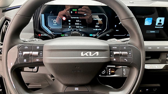 Kia EV5 10 of 17