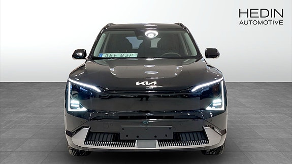 Kia EV5 2 of 17