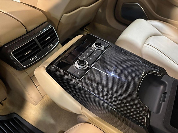 Audi S8 22 of 27