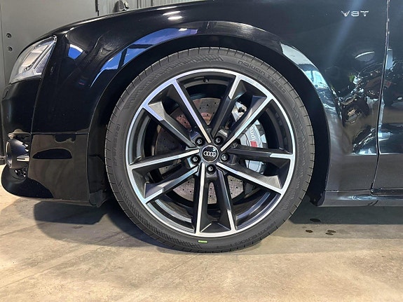Audi S8 24 of 27
