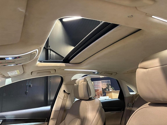 Audi S8 18 of 27