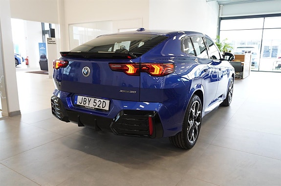 BMW iX2 6 of 19