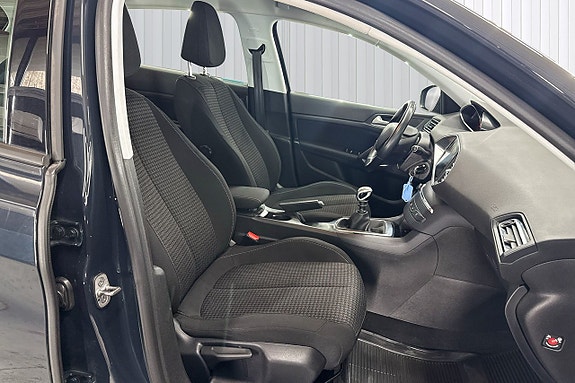 Peugeot 308 16 of 18
