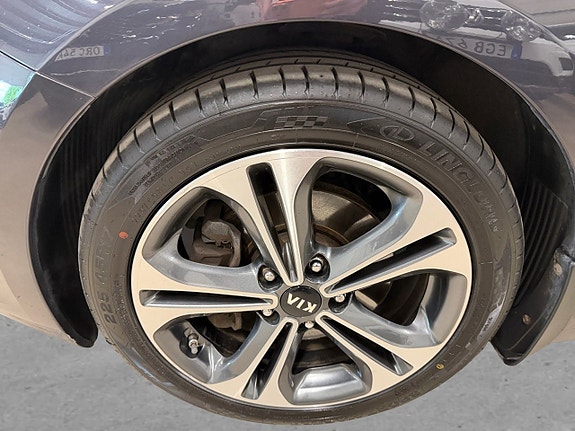 Kia Ceed 8 of 22